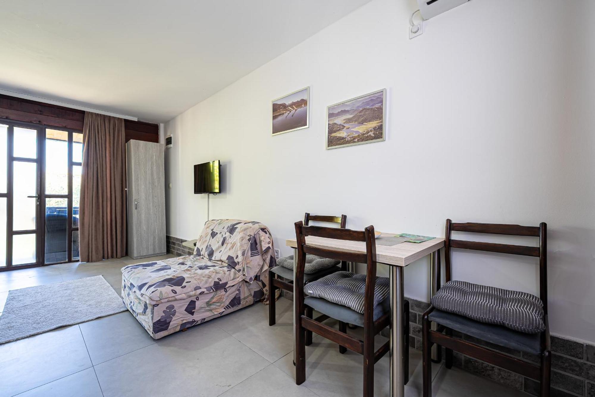 Apartments Obala Podgorica Esterno foto